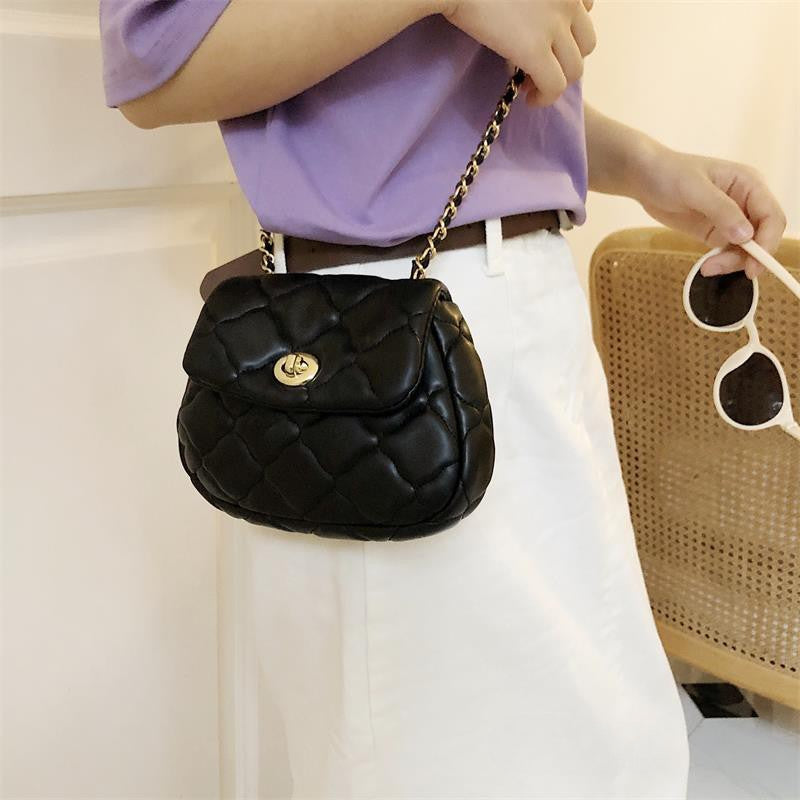 Wholesale Messenger Diamond Cloud Bag Chain PU Small Square Bag